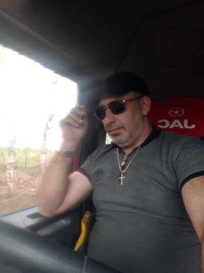  ,   Hrant, 40 ,   ,   