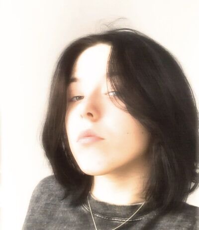  --,   Anastasia, 18 ,   