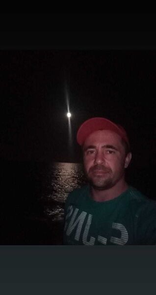  ,   Dima, 39 ,   