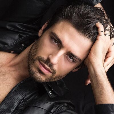  ,   Agnajaja, 37 ,   ,   