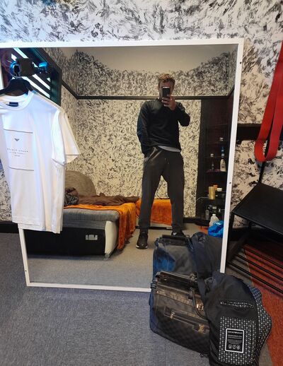  ,   Dimitri, 40 ,   ,   