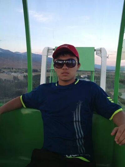  ,   Rusik, 34 ,   