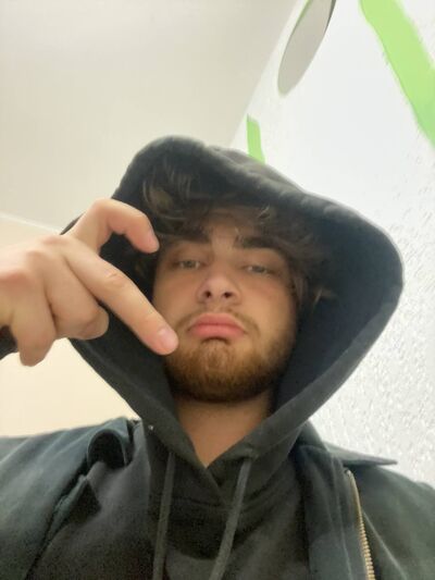   ,   Andrew, 21 ,   ,   