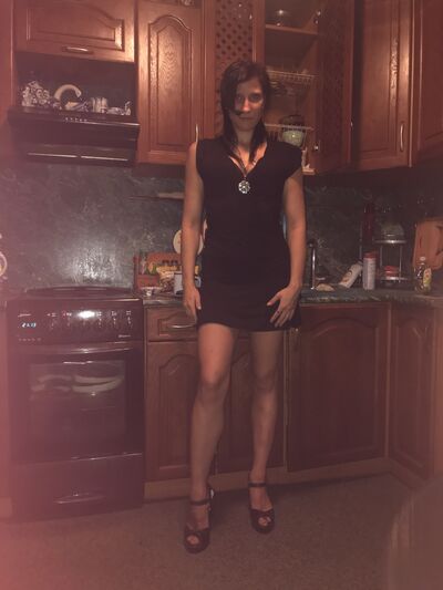  ,   Alenka, 32 ,   ,   