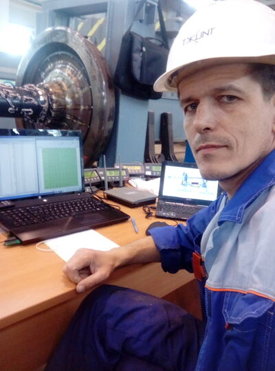  ,   Ruslan, 55 ,   ,   , c 
