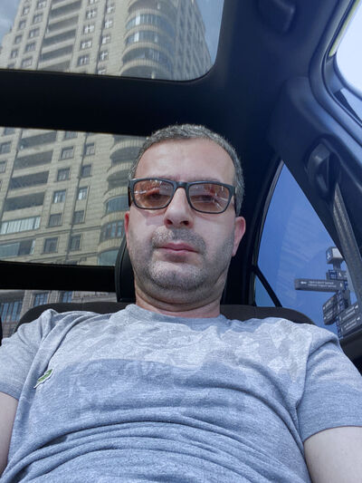  ,   Vava, 33 ,   ,   