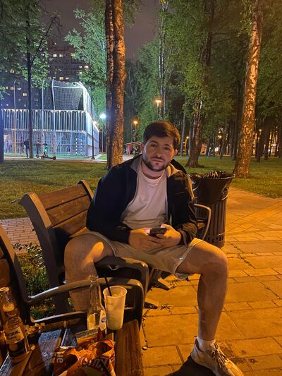  ,   Ali, 22 ,   ,   