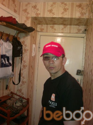  ,   Manucher, 44 ,     , c 