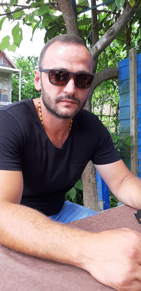  ,   Raj, 38 ,   ,   