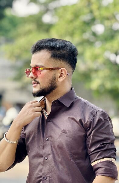  ,   TUSHAR, 23 ,   ,   , c 