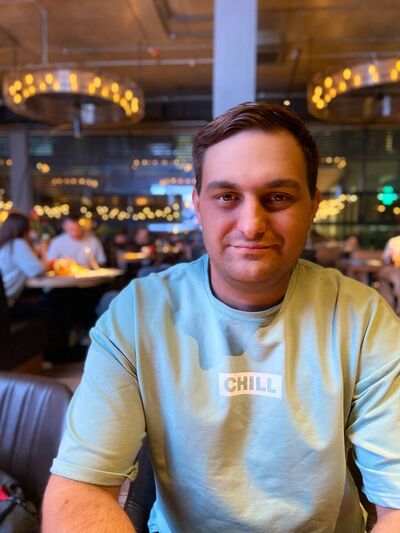  ,   Pavel, 32 ,   ,   , c , 