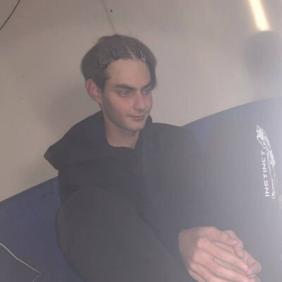  -,   , 19 ,   ,   