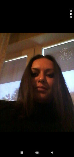  ,   Elena, 33 ,  
