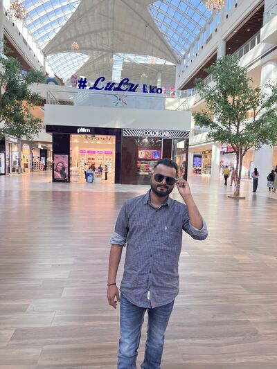  ,   Pushpendra, 35 ,   ,   , c , 