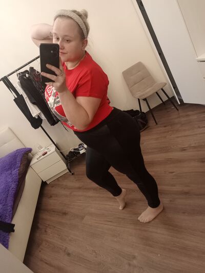  ,   Polina, 22 ,   ,   