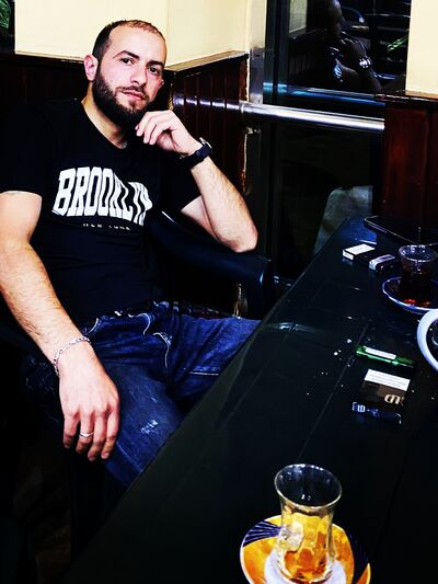  ,   Kamil, 29 ,   ,   