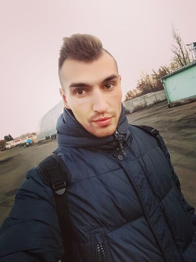  ,   Sergei, 33 ,   ,   , c 