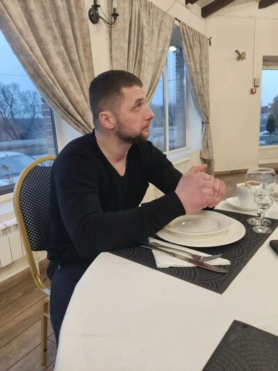  ,   Oleg, 35 ,   ,   