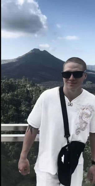  ,   Egor, 25 ,   ,   