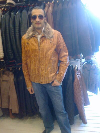 ,   Paata, 49 ,   