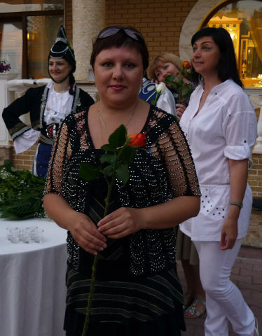  ,   Nikki, 44 ,   ,   , c , 