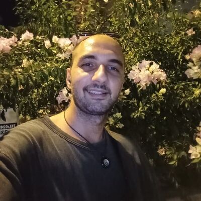  ,   Kaan, 27 ,   ,   