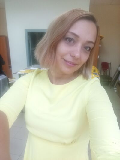 ,   Helen, 38 ,   