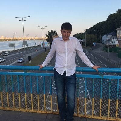  ,   Yuriy, 40 ,   ,   , c 