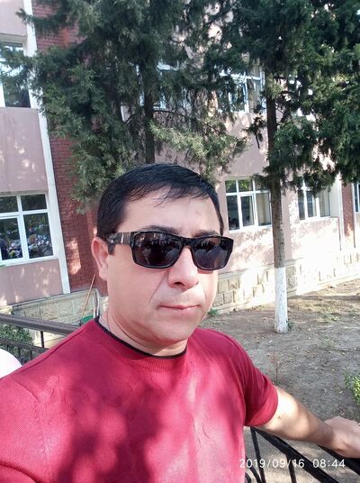  ,   Elcin, 49 ,   ,   , c 