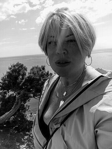  ,   Kate, 54 ,   ,   