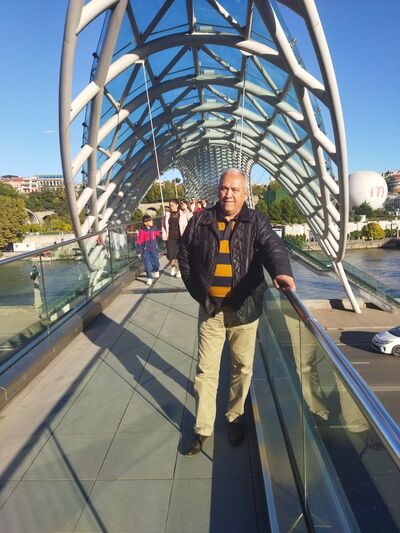  ,   Anar, 49 ,   ,   
