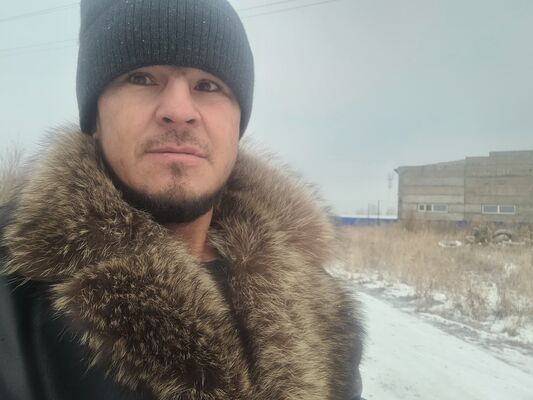  --,   Oleg, 42 ,   ,   