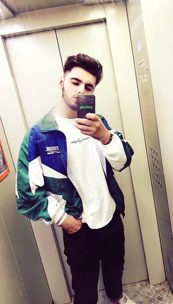  Charenton-le-Pont,   Omar, 25 ,   ,   