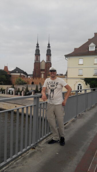  ,   Vasil, 48 ,   ,   , c 