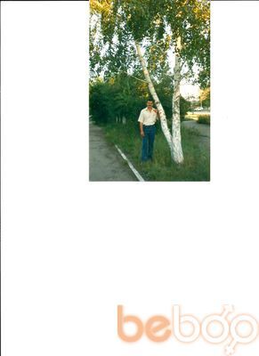  ,   Viktor, 61 ,   