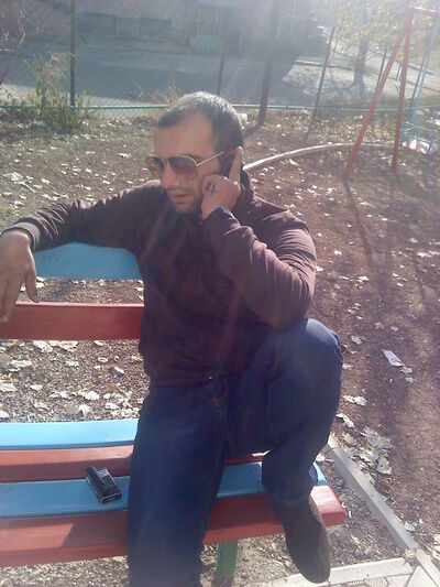 ,   Artak, 33 ,   