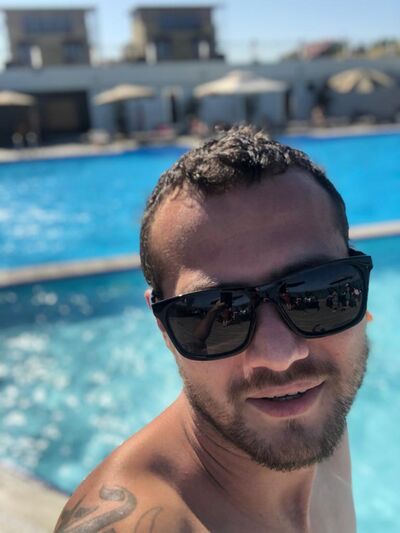  ,   Elvin, 34 ,   ,   
