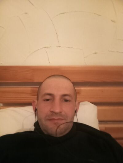  ,   Sergij moroz, 33 ,   ,   