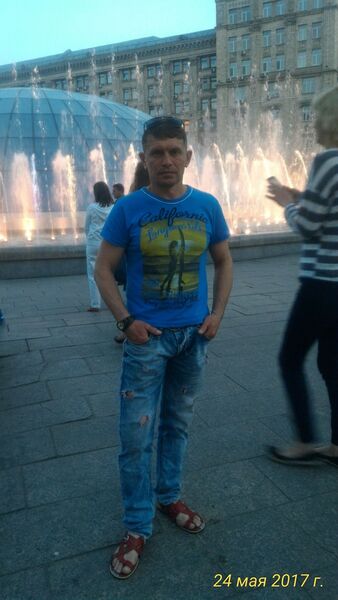  ,   Vladimir, 54 ,   , 