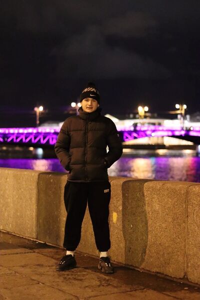  ,   Anton, 22 ,   ,   , c , 