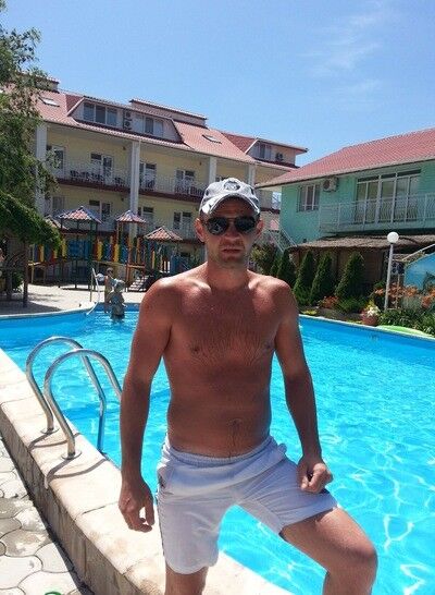  ,   Viktor, 46 ,   ,   , c , 