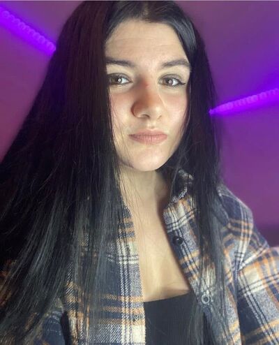  ,   Daria, 24 ,   ,   , c , 