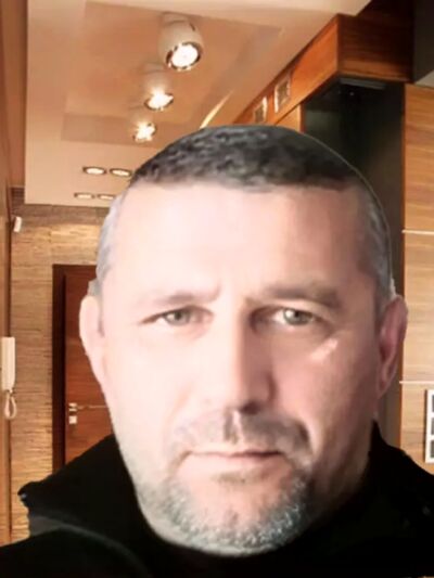  ,   Joni, 54 ,   