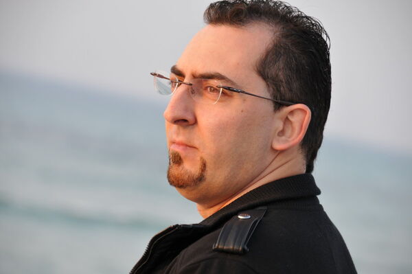  Herzliyya,   Max, 46 ,   
