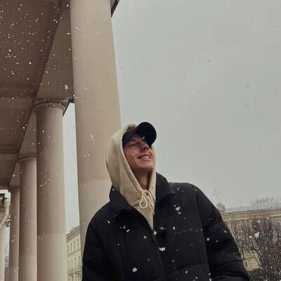  -,   Grigory, 22 ,   ,   , 