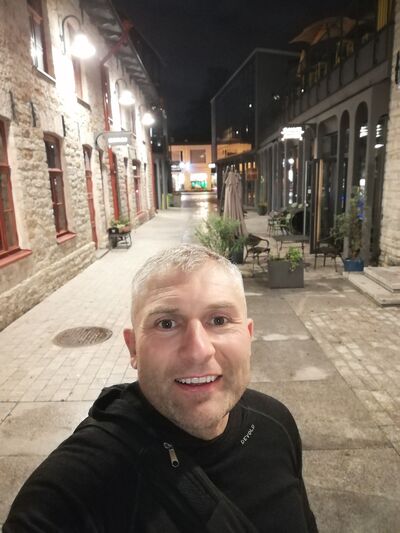  Leixlip,   Alex, 44 ,   ,   