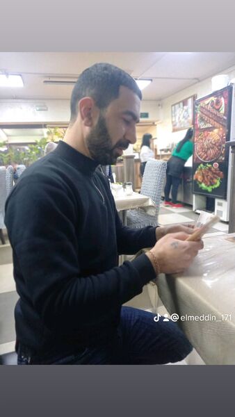  ,   Elmeddin, 32 ,   ,   