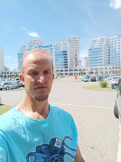  ,   Andrei, 44 ,   ,   , c 