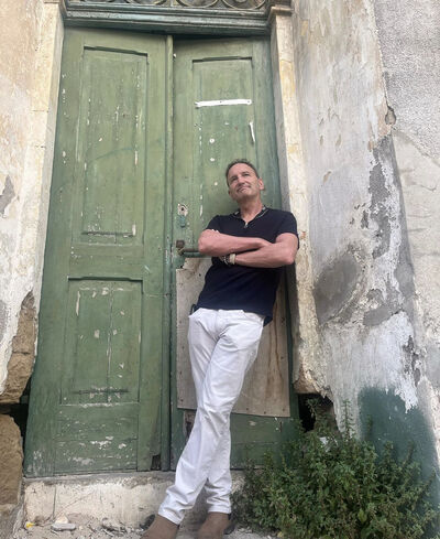  ,   Francis, 63 ,     , c 