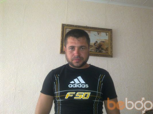  ,   Pavel, 44 ,   , 